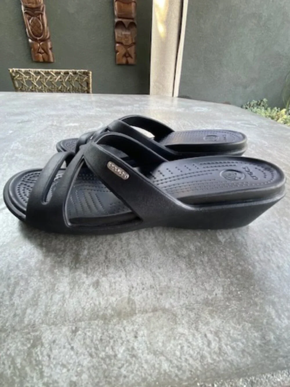 CROCS Women's Black Slip-On Strappy Sandals Size 10